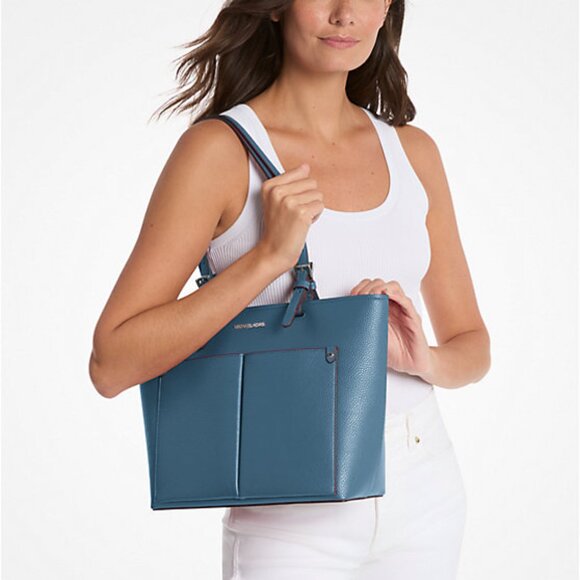 New Michael Kors Jet Set Travel Medium Double Pocket Tote Cornflower - Picture 2 of 3